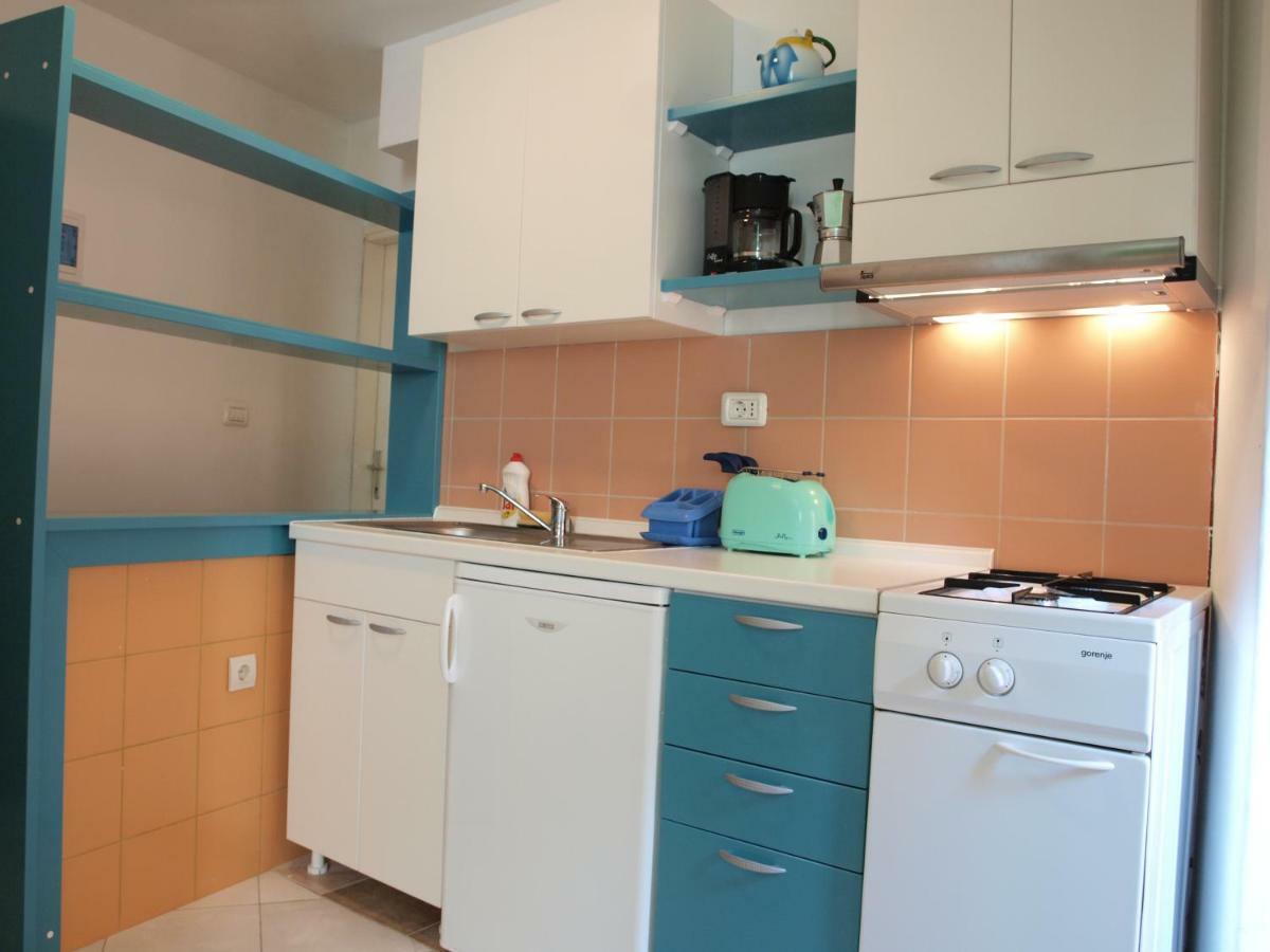 Apartma Lovely In Old Town Labin (Istria)